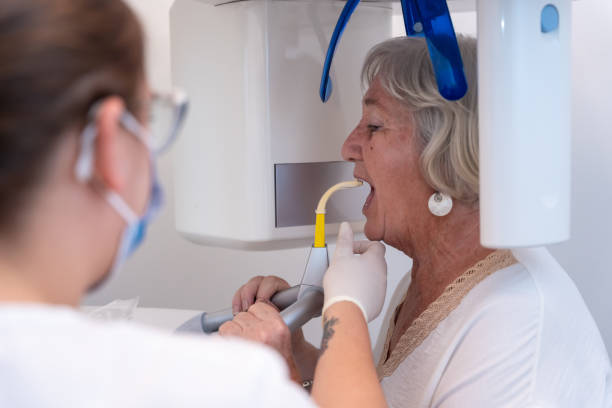 Best Emergency Tooth Extraction in Hendersonville, TN